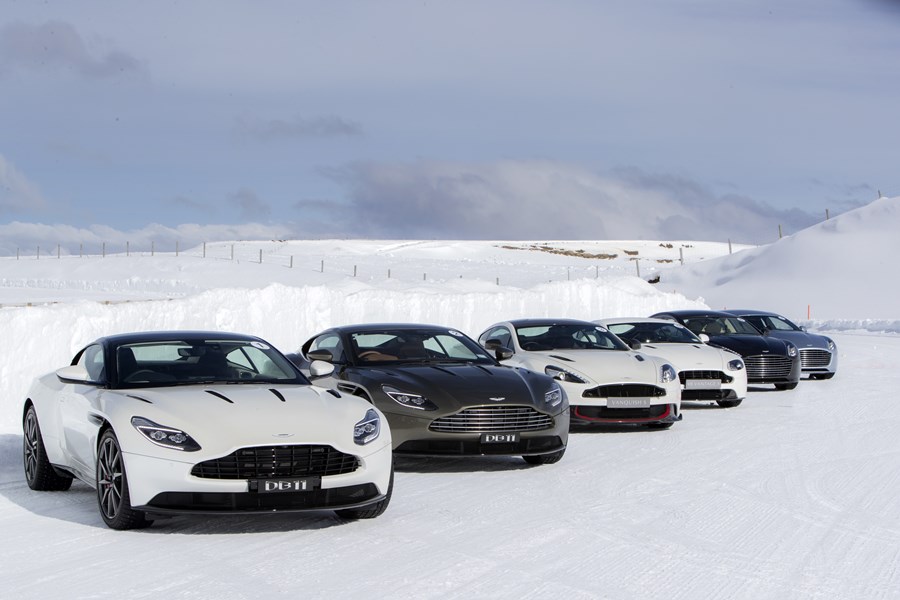 181206_aston_martin_on_ice