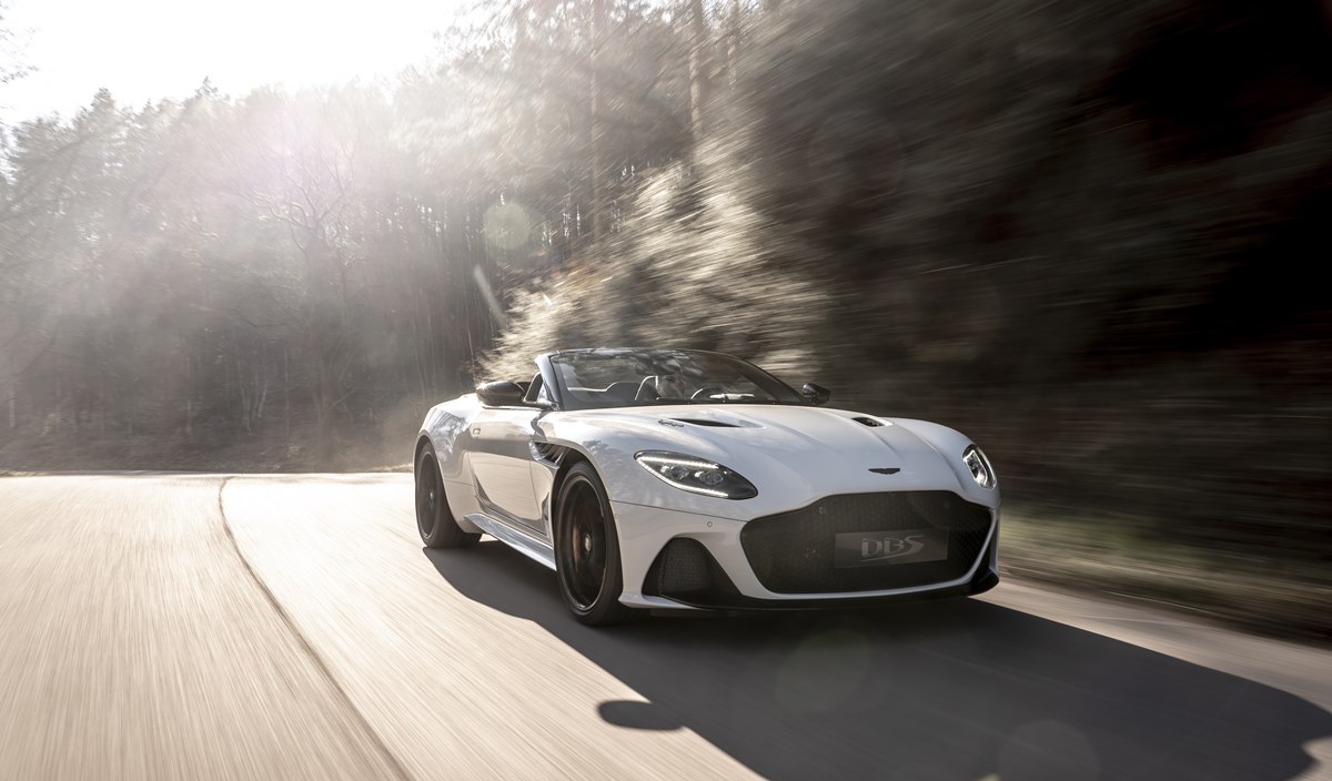 190424_aston_martin_DBS_Superleggera_Volante