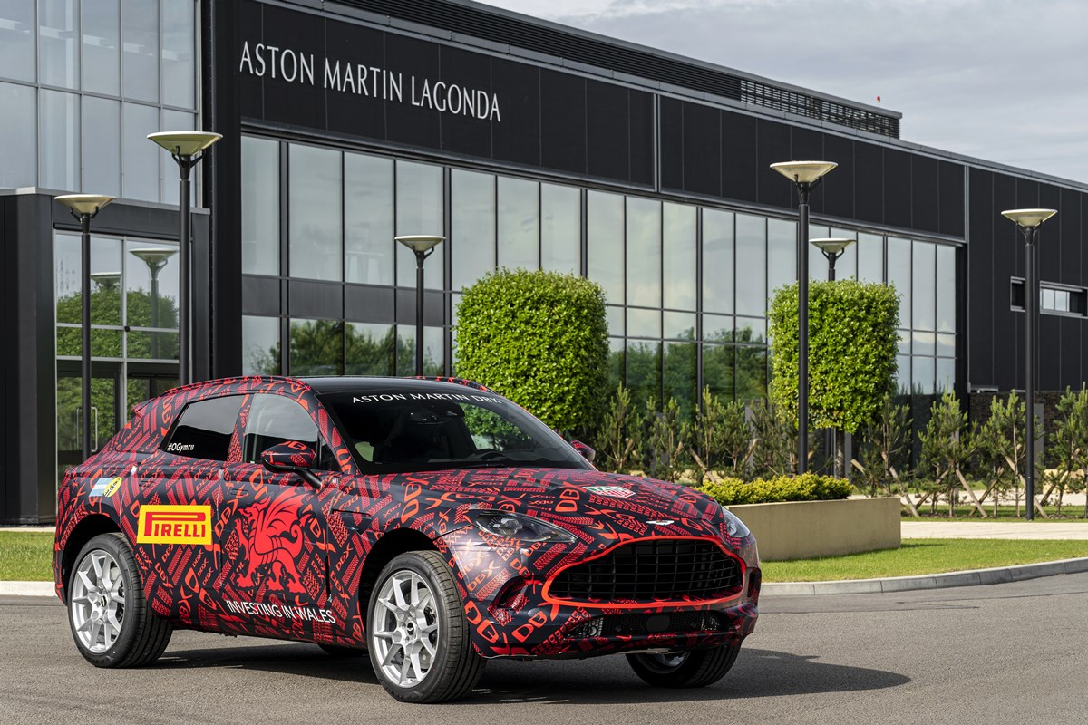 190613_aston_martin_DBX_st_Athan