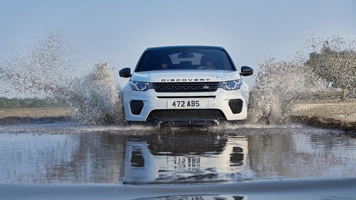 181030_land_rover_discovery_sport