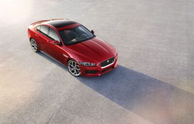 「XE」が最も安全な車として認定 ユーロNCAPの「ベスト・イン・クラス・カーズ・オブ・2015」 大型ファミリーカー部門を受賞