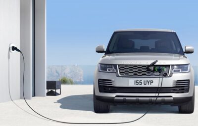 ランドローバー、初めてのプラグイン・ハイブリッド（PHEV）モデルを「RANGE ROVER」「RANGE ROVER SPORT」に導入